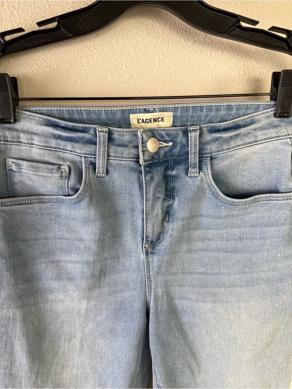 L’AGENCE Marty Flare Jeans Dorian Light Blue Boho Casual Women’s Size 26 - Picture 6 of 10